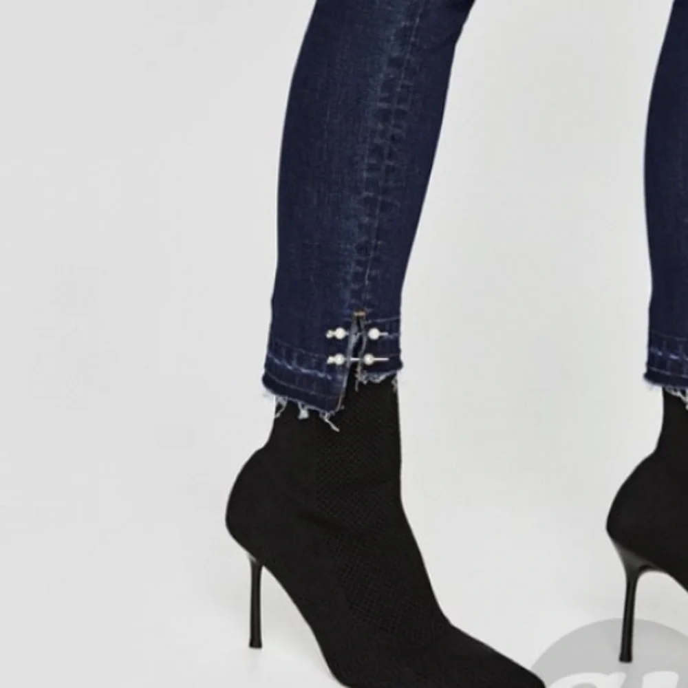 Zara Denim Metal Embroidery Faux Pearls Jeans